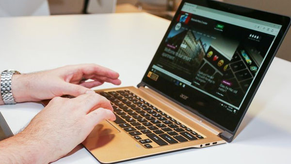La tecnología tiene cada vez mas retos y este computador tiene características similares al Macbook